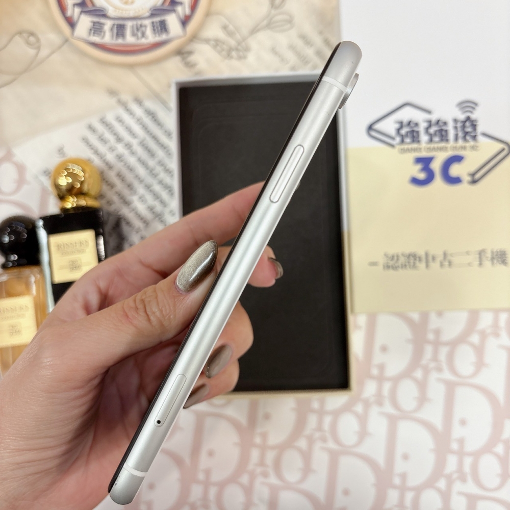 二手XR 128G 白色*49063（店保30天）