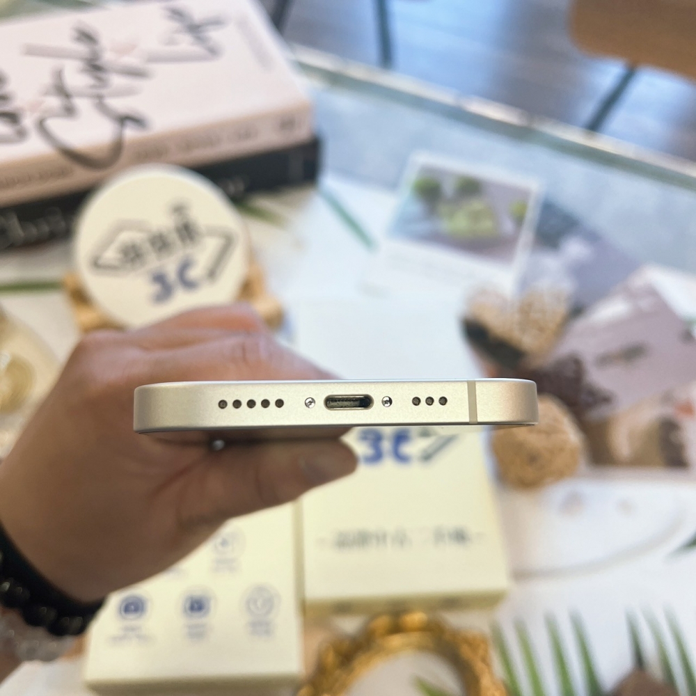 二手14 512G 白色*29127（店保365天）