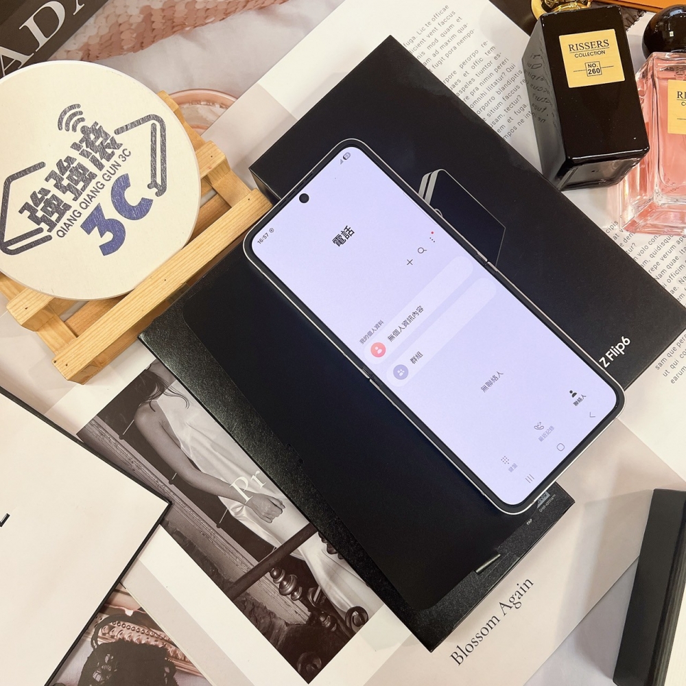 二手Samsung Z Flip6-12+256G銀*59109（原廠保內）