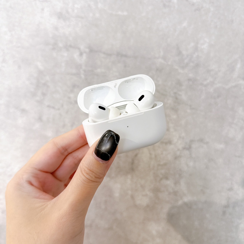 『善化』二手 AirPods Pro 2 搭配 MagSafe 充電盒(USB-C)*N1F0K(店保30天）