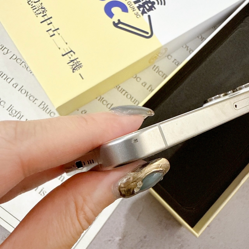 善化-二手 iPhone 16Pro 256G 白 *56226（原廠保內）