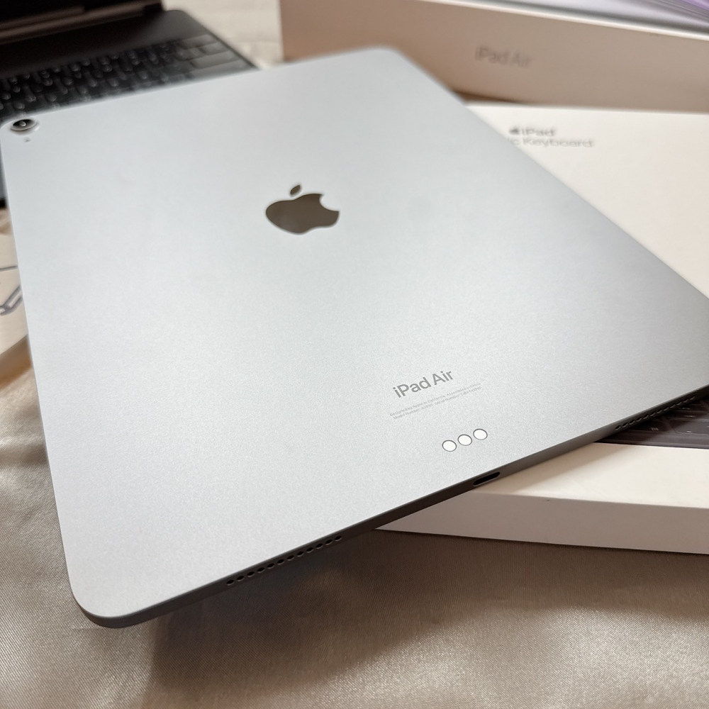 鹽行-二手 iPad air 6-128g 13吋 灰  #YXFKF（店保30天）