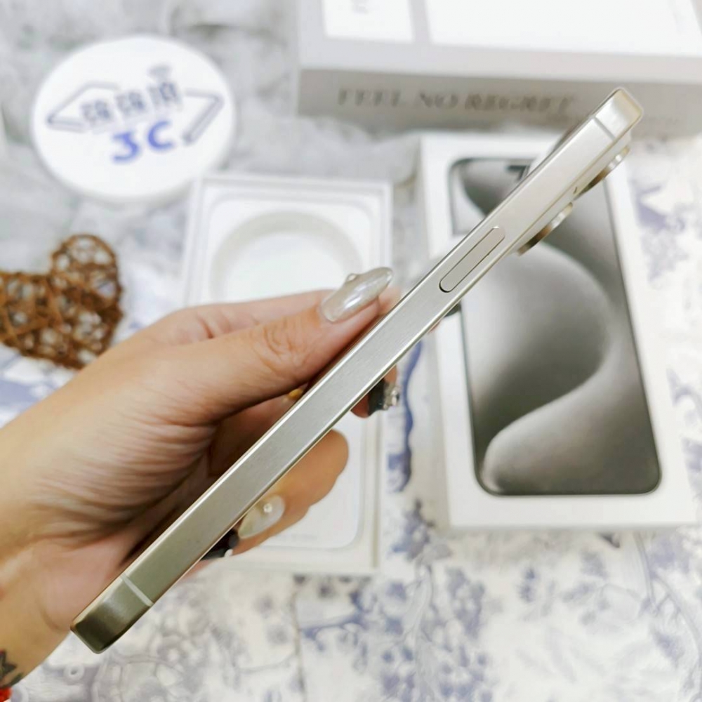 歸仁-二手 IPhone15ProMax 256G 白色#18705（店保365天）