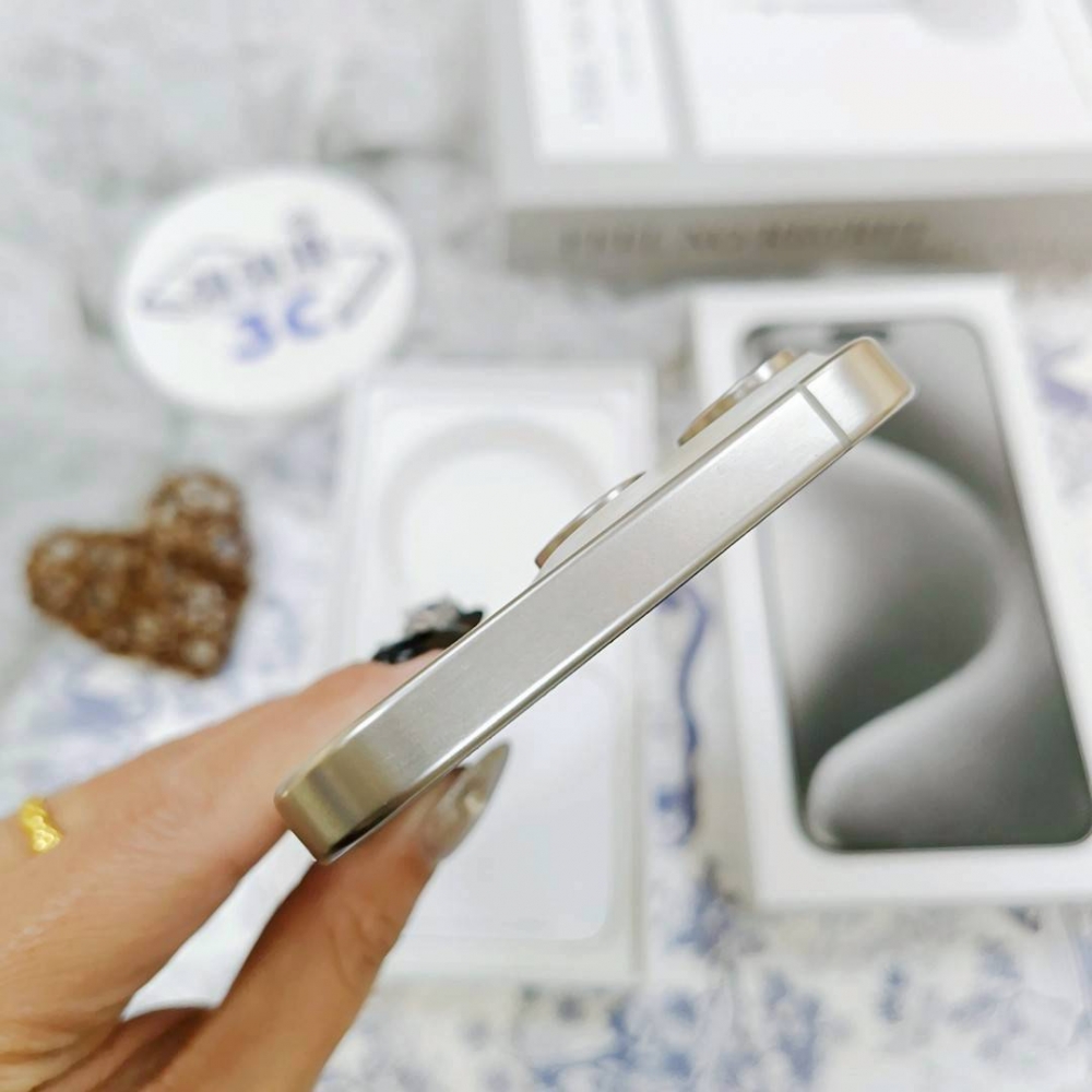 歸仁-二手 IPhone15ProMax 256G 白色#18705（店保365天）