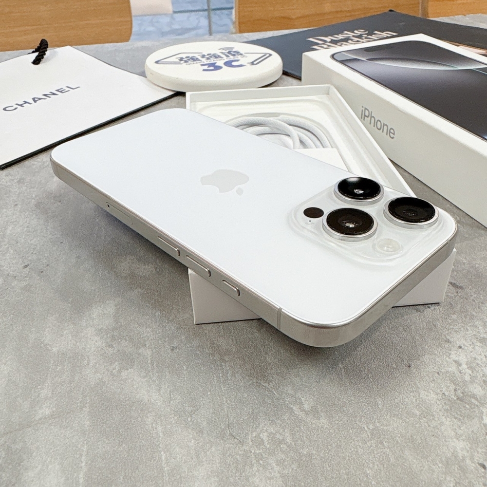 二手-iPhone16Pro 256G 白色＃95890（原廠保內）