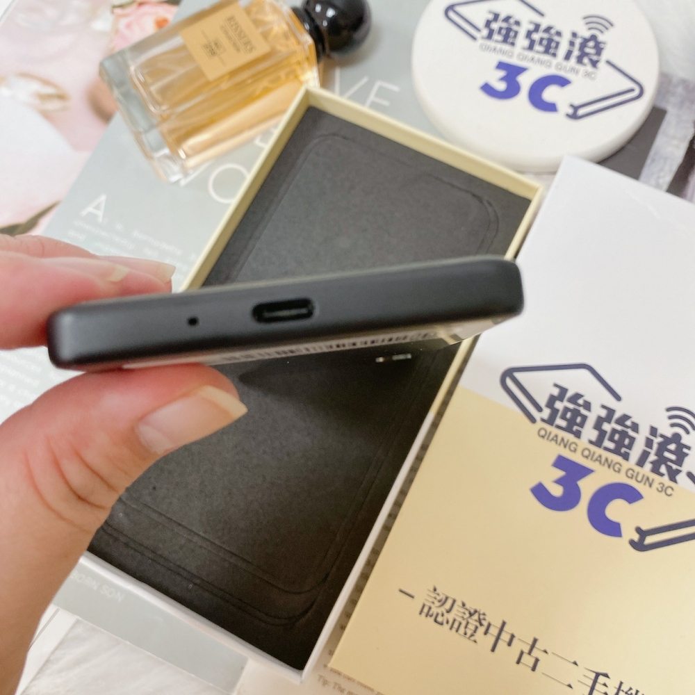 佳里-二手SONY Xperia 10 IV 黑 6G+128G #39389（店保90天）
