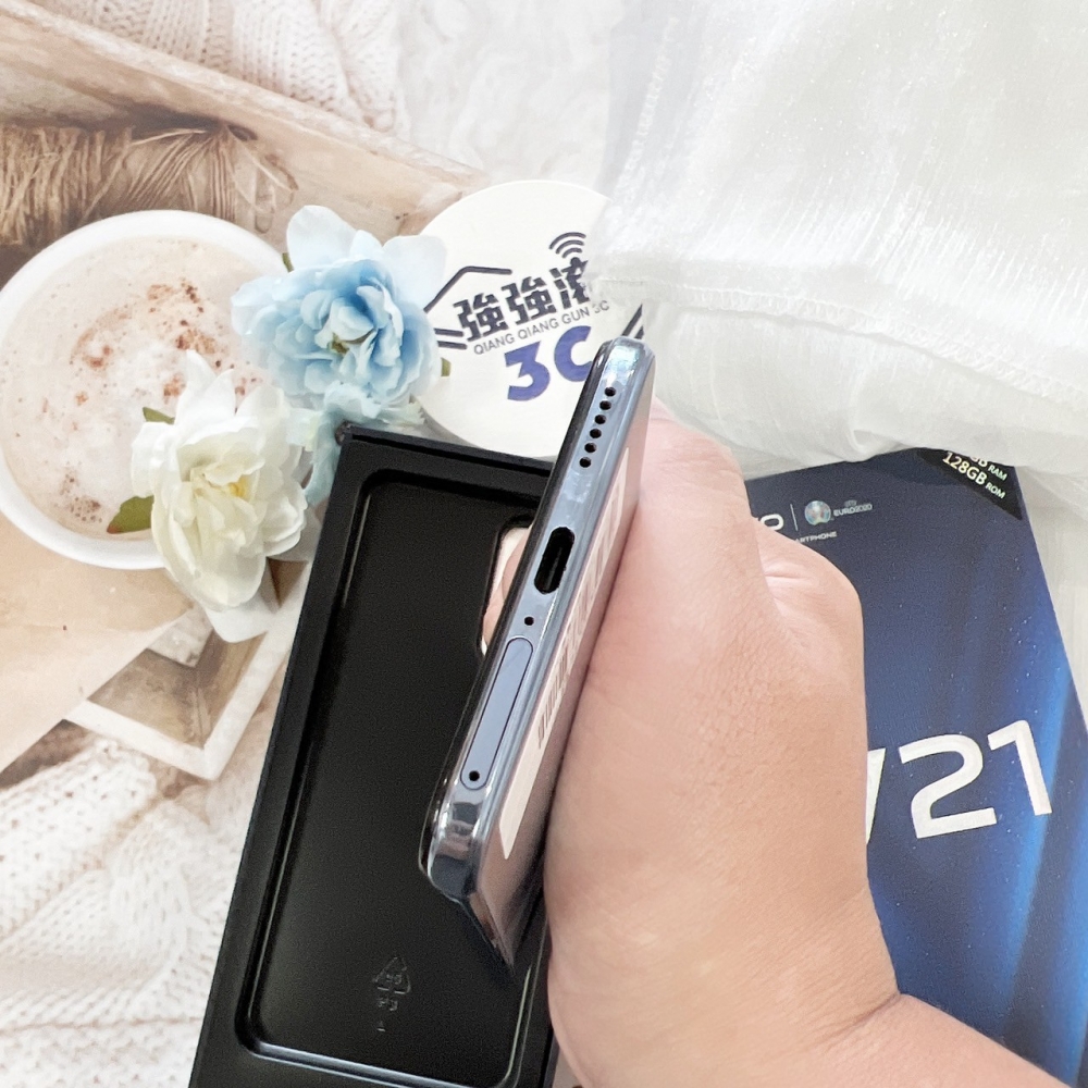 二手 vivo V21 8+128G 奇幻電音 *07398 (店保30天)