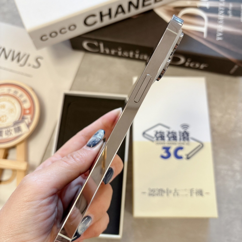 二手 14Promax256G銀色*69511 （店保365天）