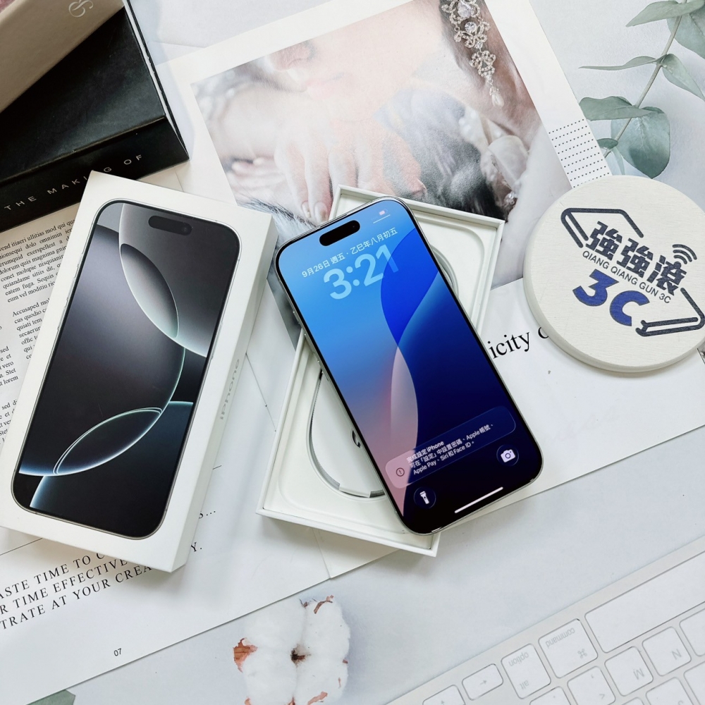 二手 16Pro256白色 *83431（店保365天）