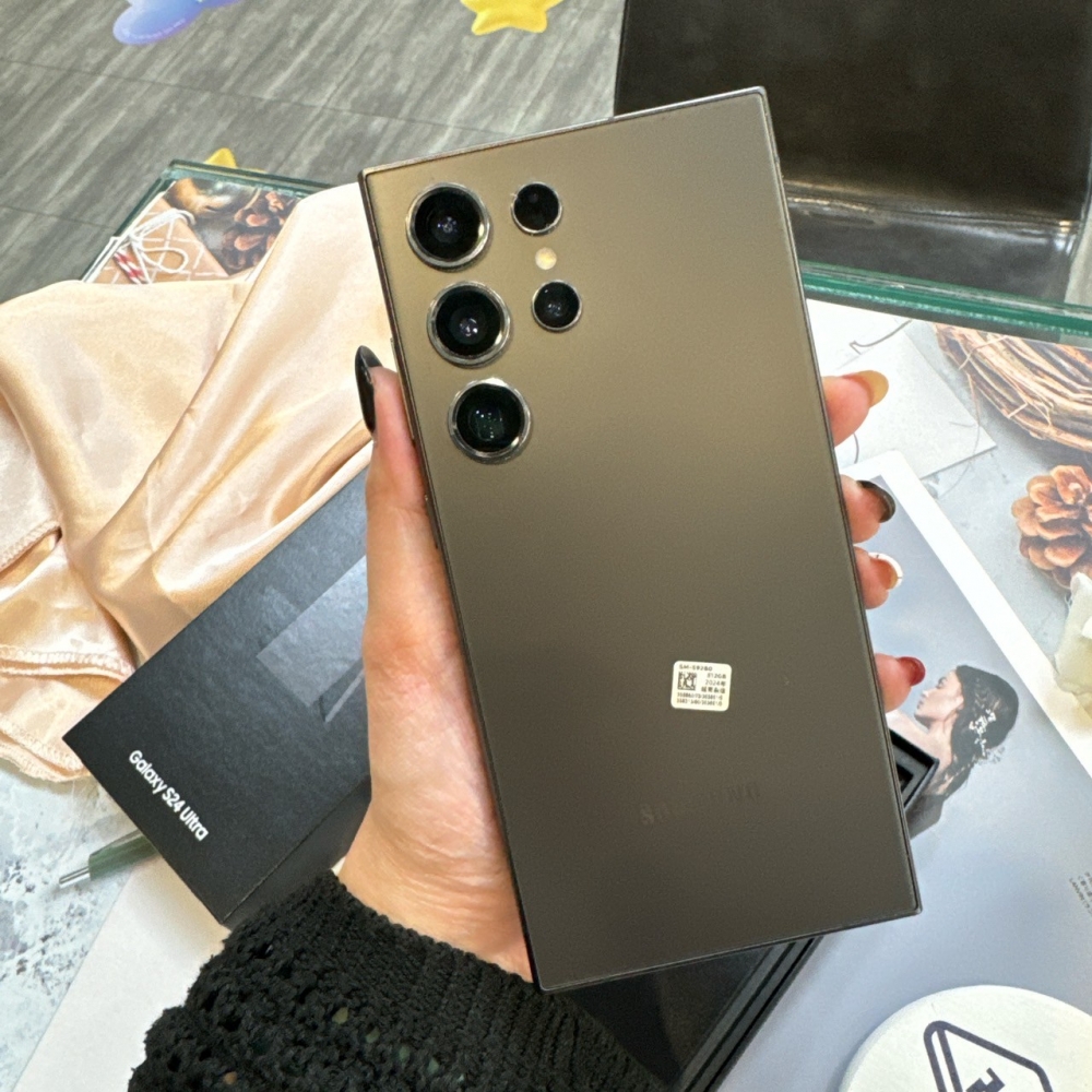 二手 S24Ultra 12+512G鈦黑*38515（店保90天）