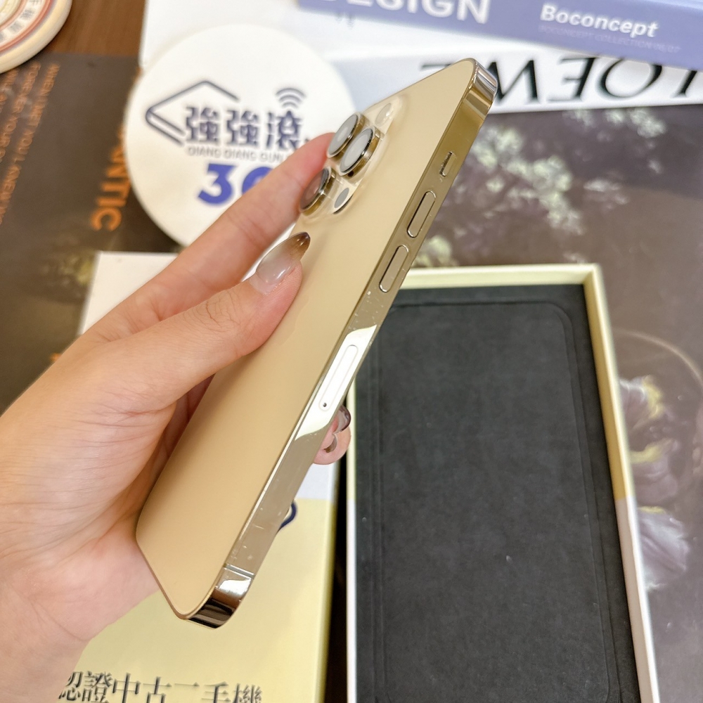 鹽行-二手 14Pro 256G 金色 #68316（店家保固）