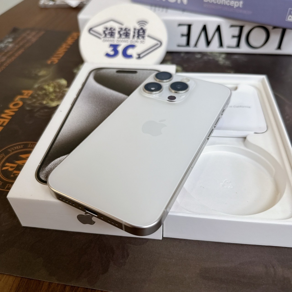 鹽行-二手 iPhone15Pro256G白色#95876（店家保固）