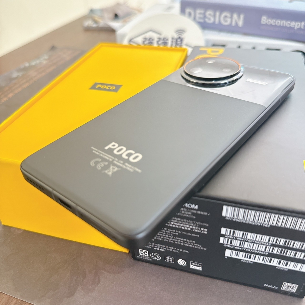 鹽行-二手 POCO F7 Ultra 12+256G黑色#25542(原廠保固）