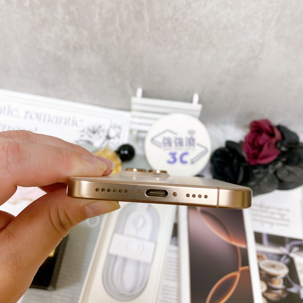 佳里-二手 iPhone16 Pro Max 256G 金色 #73427（原廠保固）