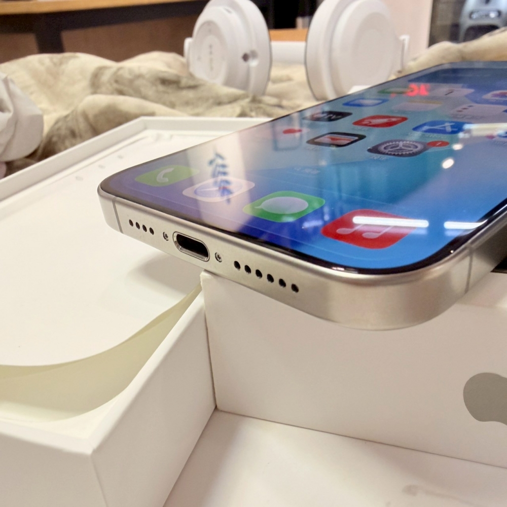 二手 iPhone15ProMax 512G 原色*70724(店家保固）