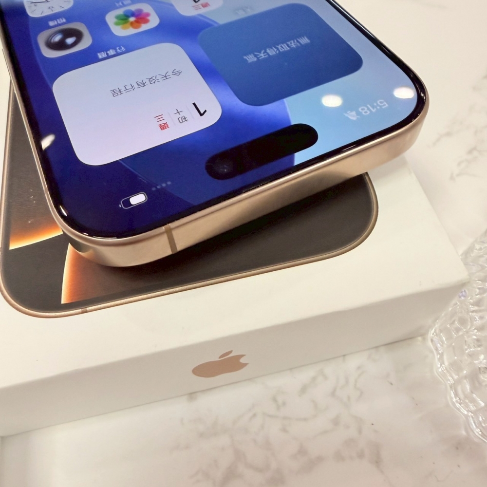 二手 iPhone16Pro 128G 金色*37026(原廠保內）