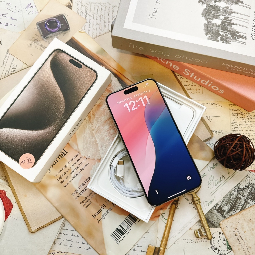 二手15 Pro Max 256G 原鈦色*44582 (店保365天)