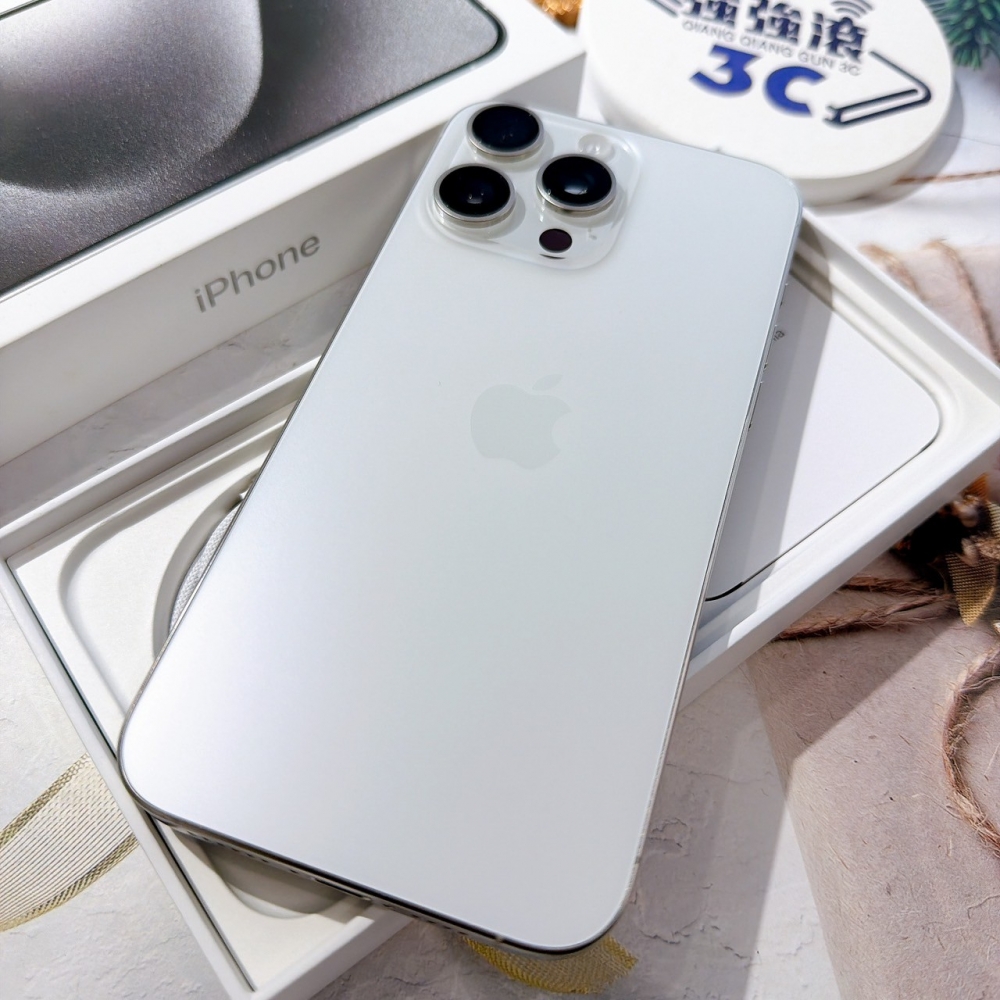  善化-二手iPhone15 ProMax 256G 白色 #89999（店保365天）