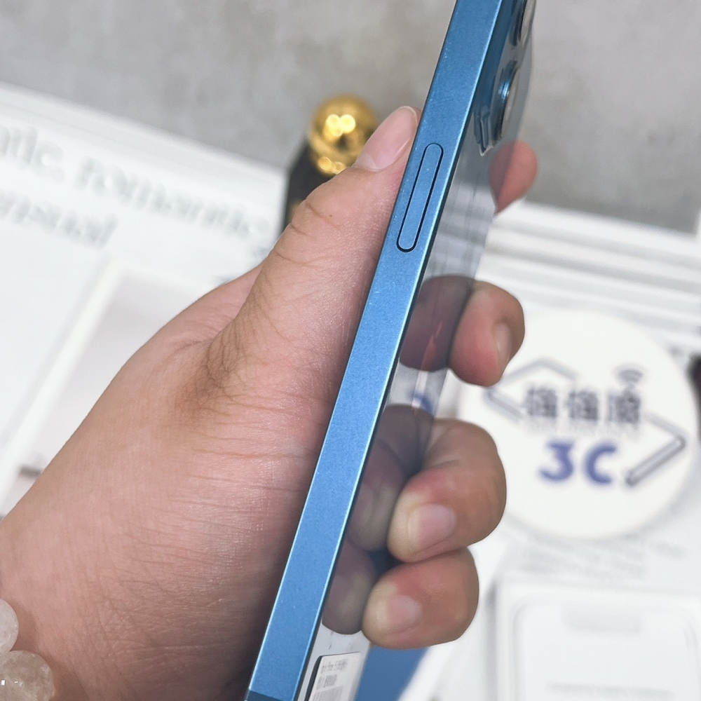 二手 iPhone 13 128G 藍色*42237（店保365天）