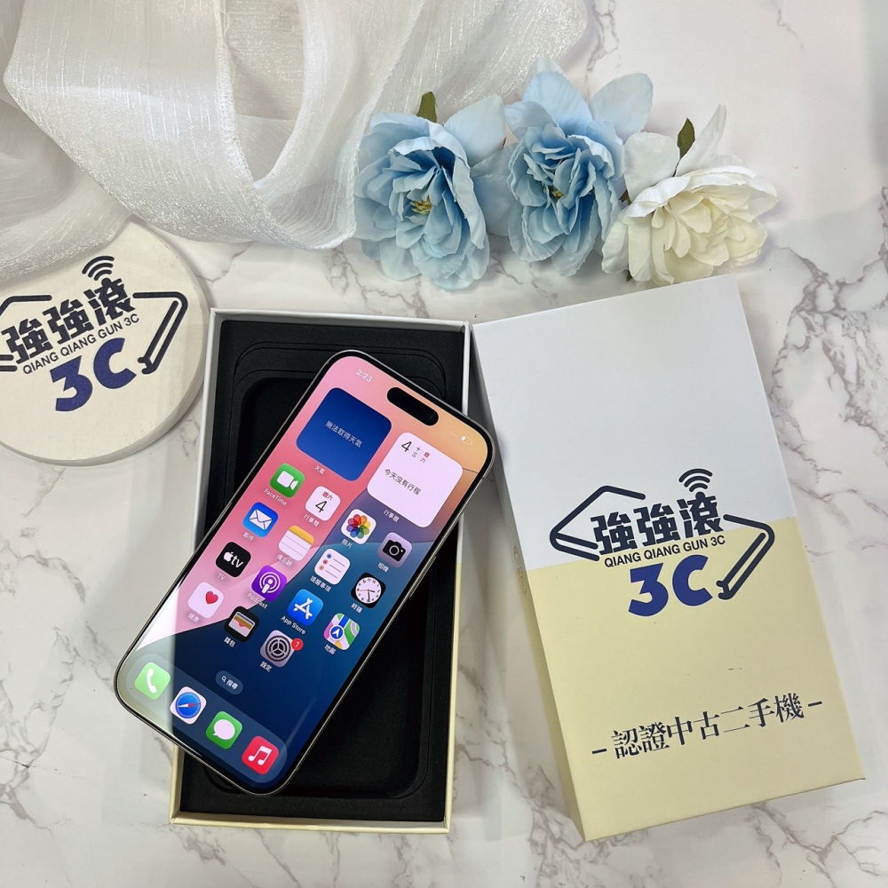 二手 iPhone 15 Pro 256G 原鈦色*68354（店保365天）