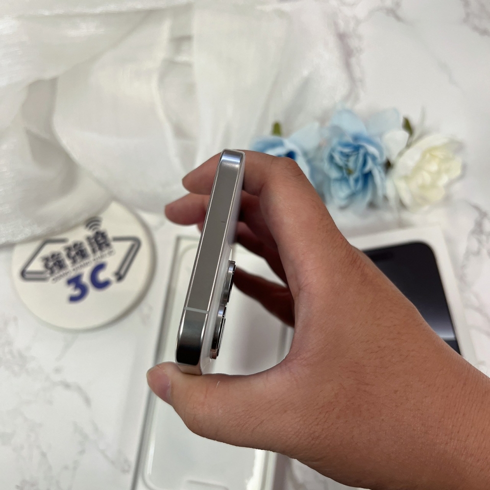 二手 iPhone 16 Pro Max 256G 白色*93672（店保365天）