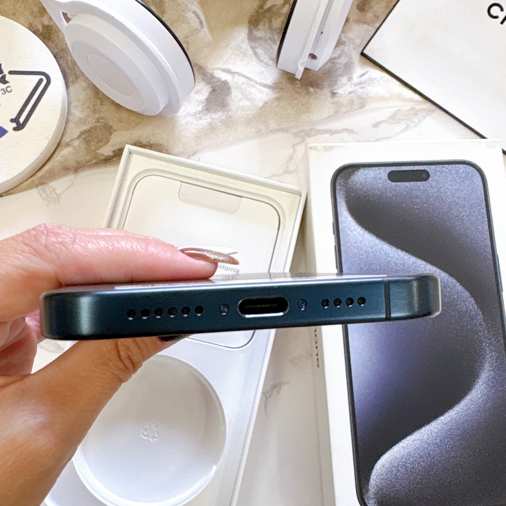 二手 iPhone 15ProMax256G藍*12509（店家保固365天）