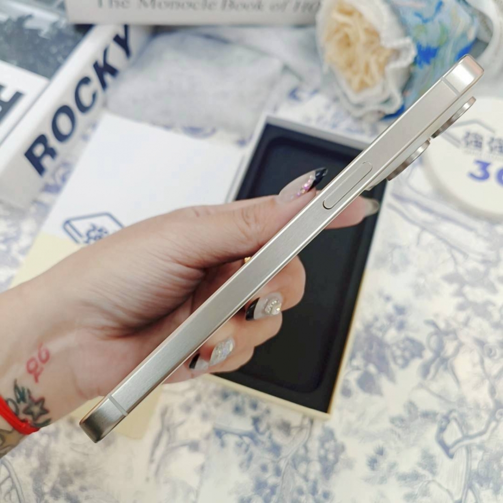 歸仁-二手 IPhone15Pro max 256G 白色#49254（店保365天）