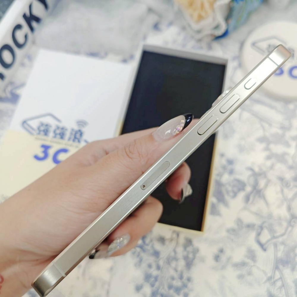 歸仁-二手 IPhone15Pro max 256G 白色#54341（店保365天）