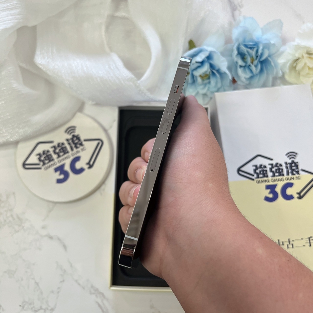 二手 13Pro128G 銀色*43898 (店家保固365天)