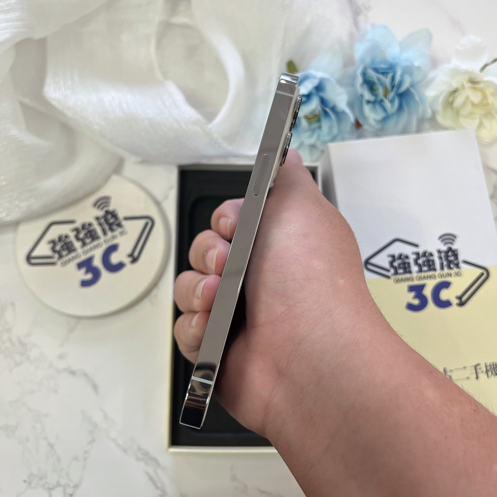 二手 13Pro128G 銀色*43898 (店家保固365天)