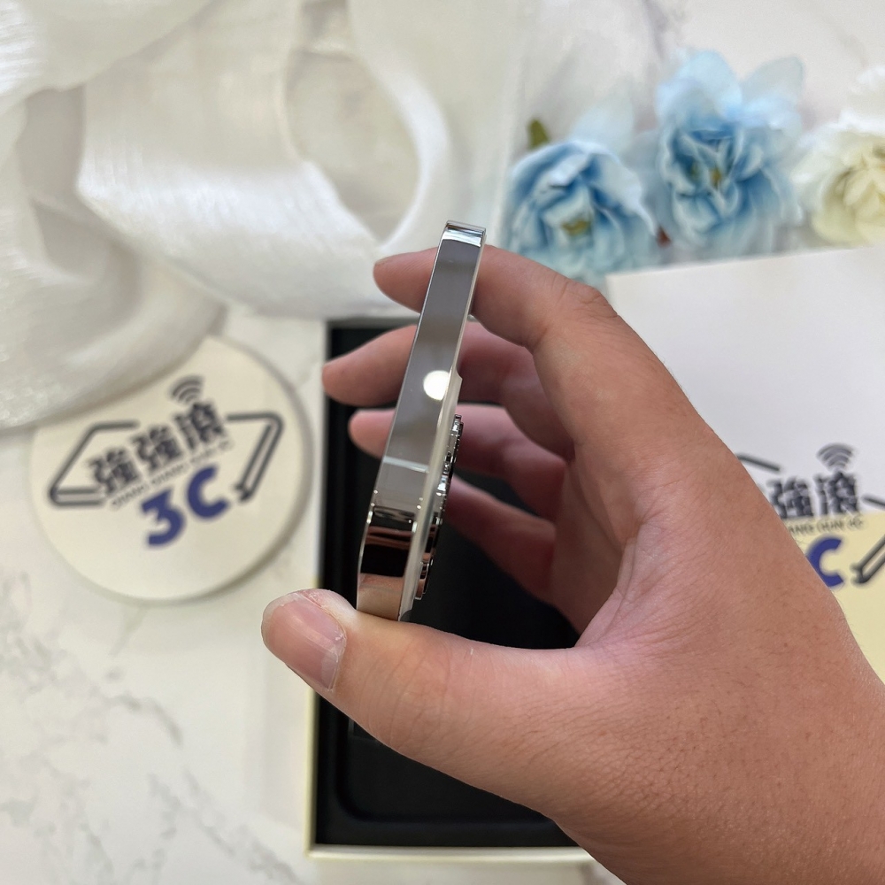 二手 13Pro128G 銀色*43898 (店家保固365天)
