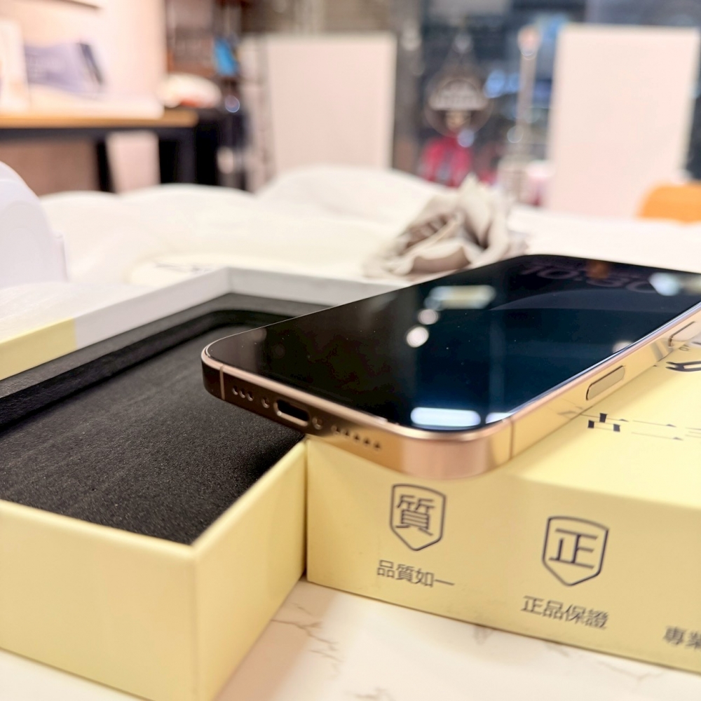 二手 16Pro128 金色*05073 (店家保固365天)