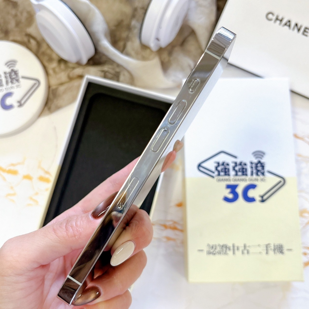 二手 iPhone14Pro256G銀*29769（店家保固365天）