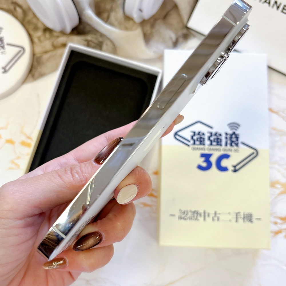 二手 iPhone14Pro256G銀*29769（店家保固365天）