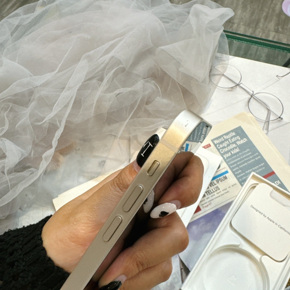 二手IPHONE 13 MINI 128G白*51780（店家保固90天）