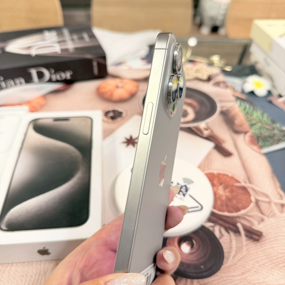 二手 iPhone 15 Pro Max 256G 原鈦色*03408(店保365天）