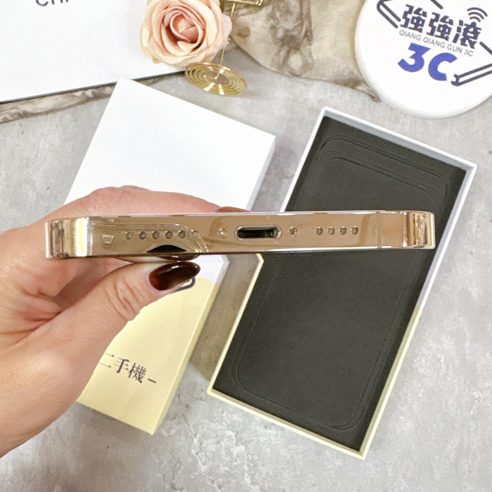 二手 iPhone 12 Pro Max 256G 金 *46680（店保90天）