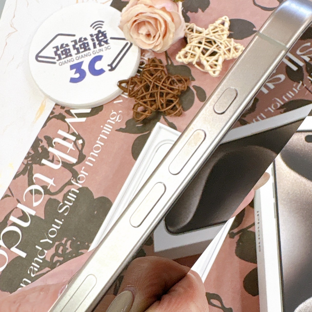 二手 iPhone 15Pro256G 原色*68317 (店家保固365天)