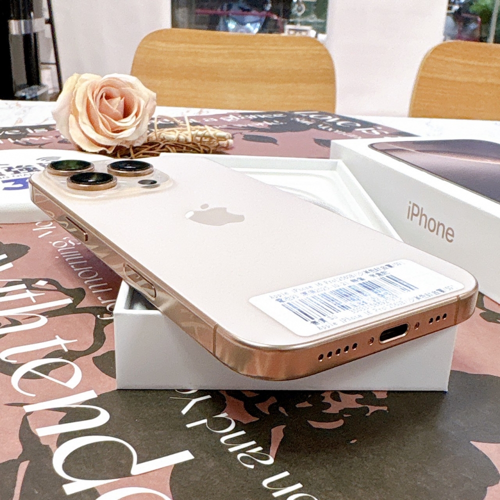 二手 IPHONE 16Pro256G 金色*27975(店保365天)