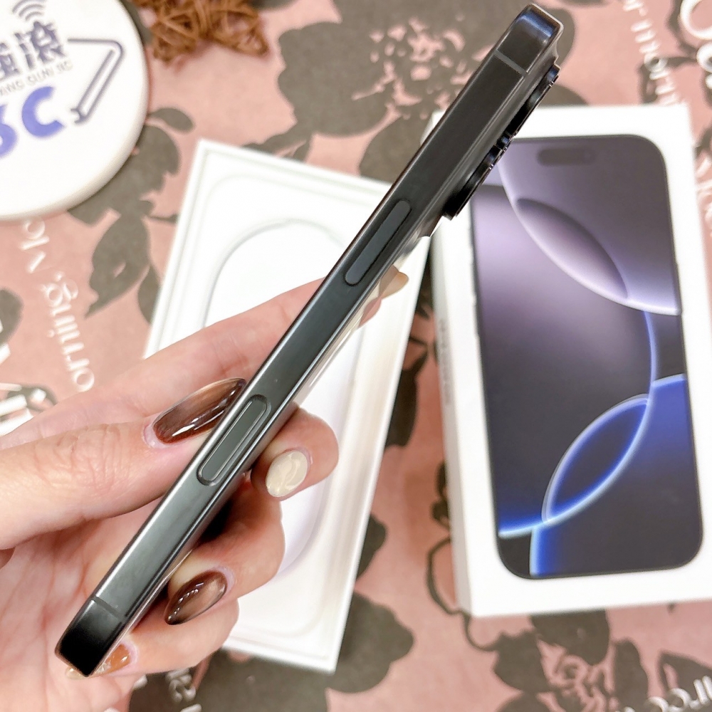 二手 iPhone 16 Pro 256G 黑色*22940(店保365天）