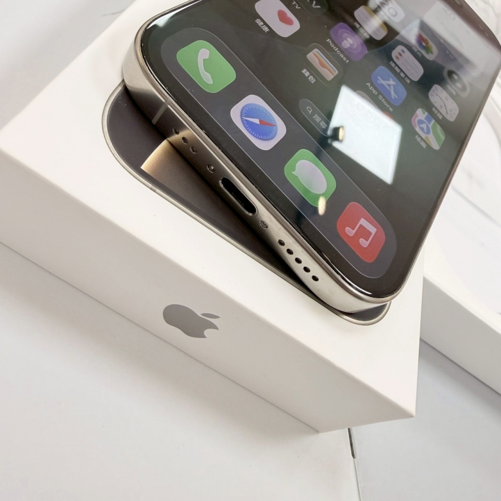 歸仁-二手iPhone 16Pro 256G 原鈦色# 13364（原廠保內）