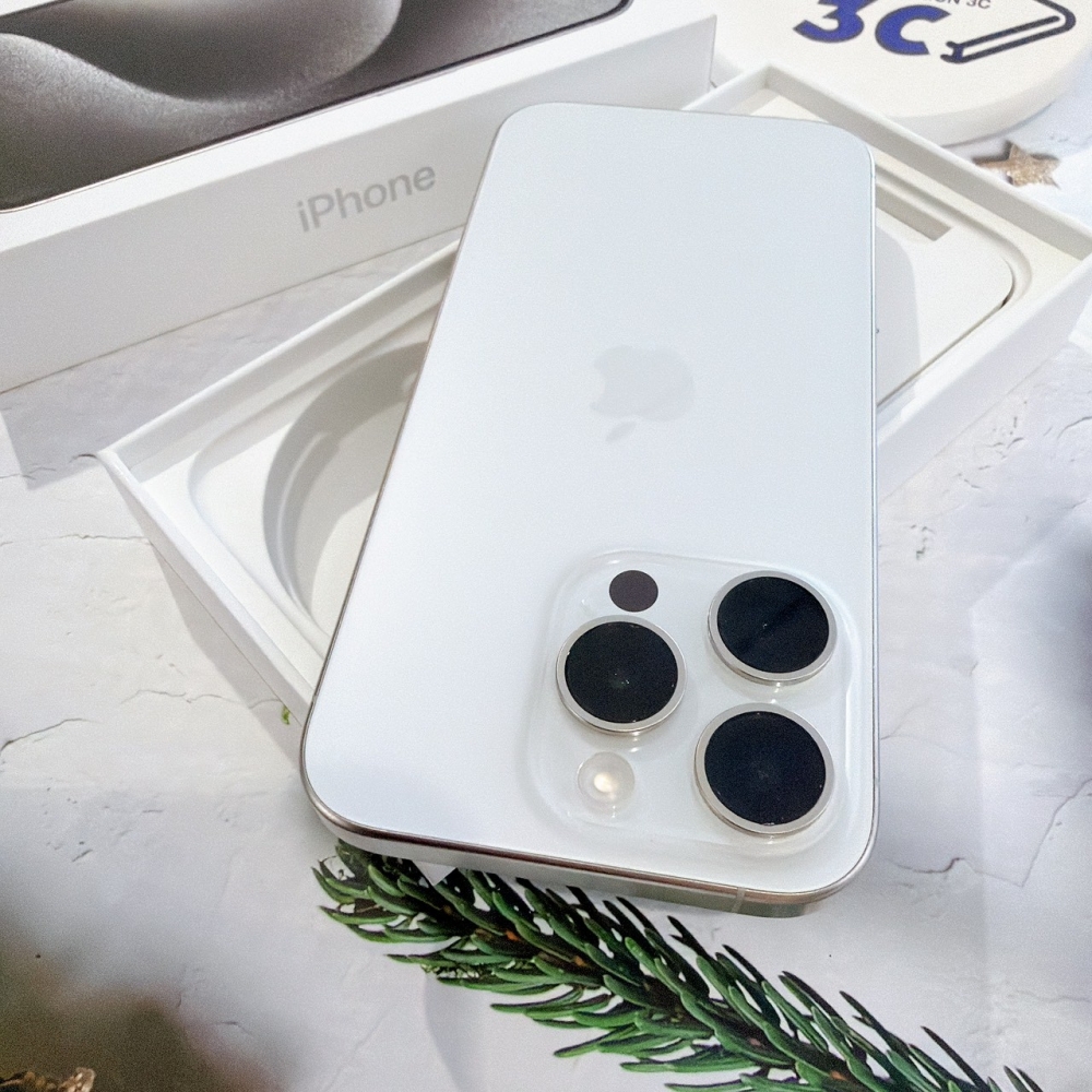 善化-二手 iPhone15 Pro 256G 白色 #35032（店家保固365天）