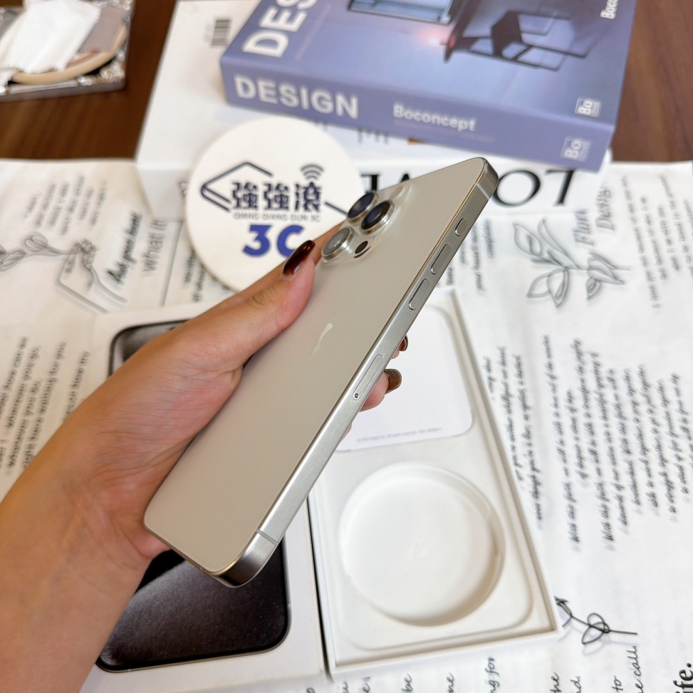 鹽行-二手 iPhone15 ProMax 256G 白色#01407（店保365天）