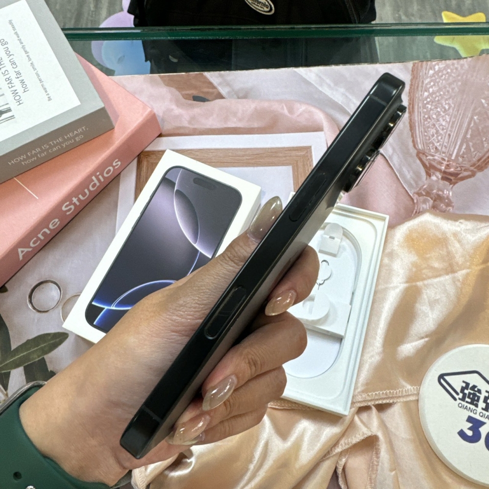 二手 iPhone 16 Pro 256G 黑色*11628(店保365天）