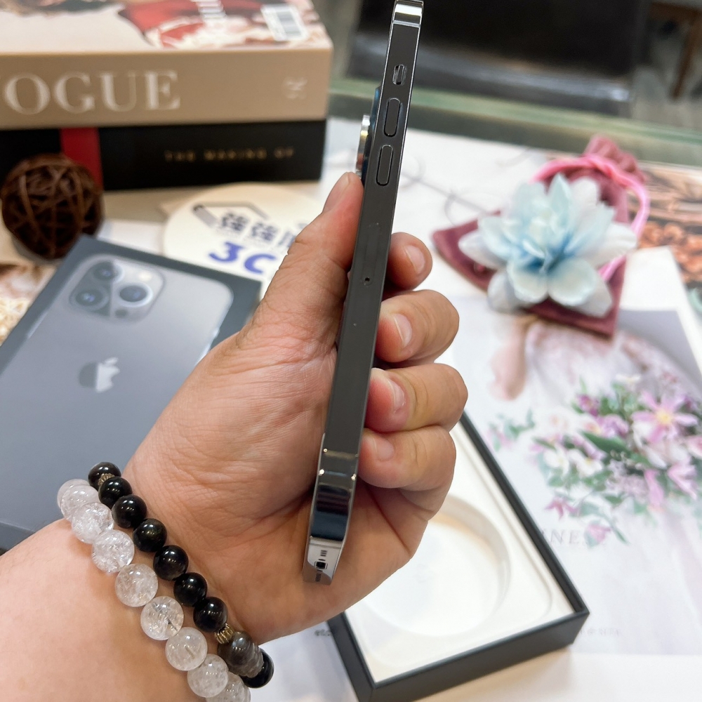 二手 iPhone 13Pro 128G 黑色*28763 (店家保固365天)