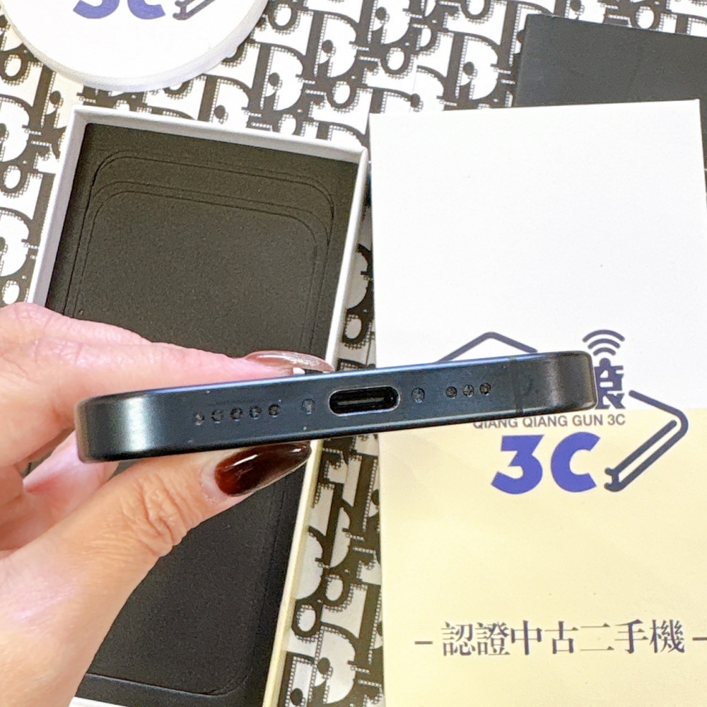 二手 iPhone15Pro 256G 藍色*48453 (店家保固365天)