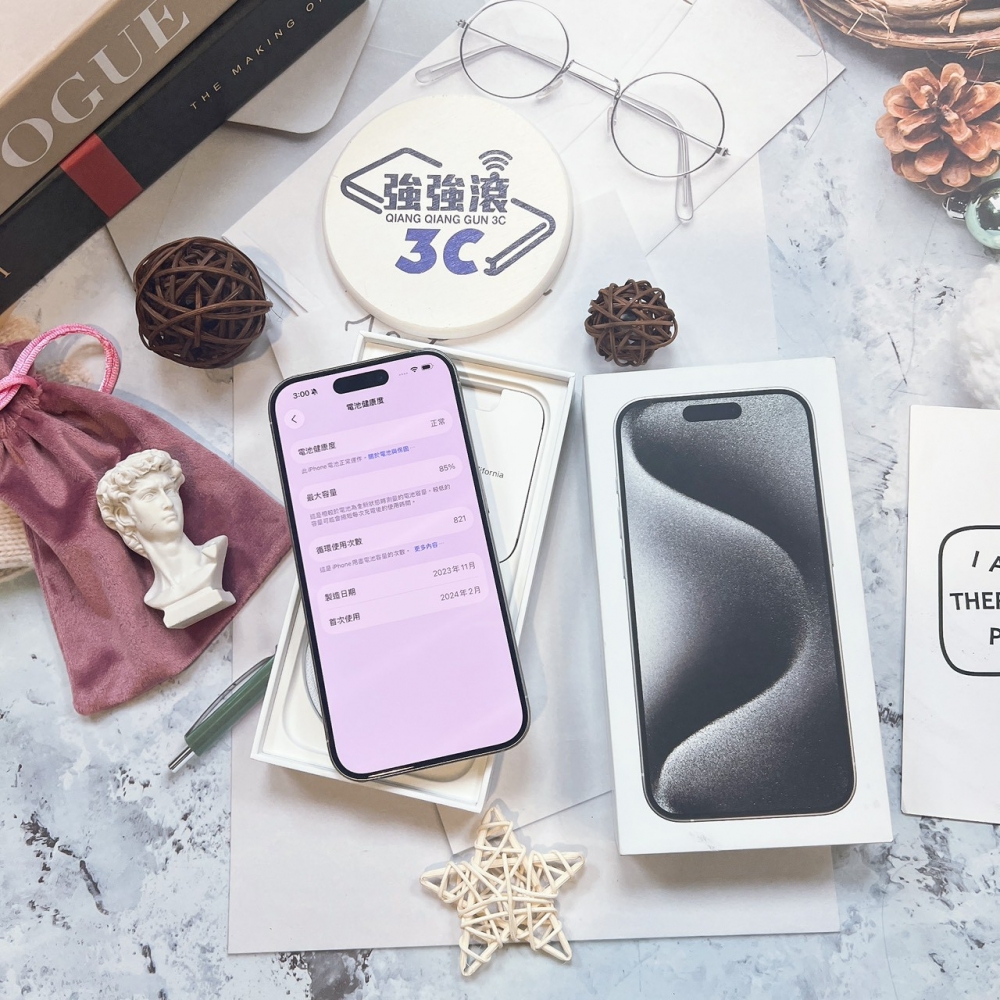 二手 iPhone15Pro 256G 白色*29630 (店家保固365天)