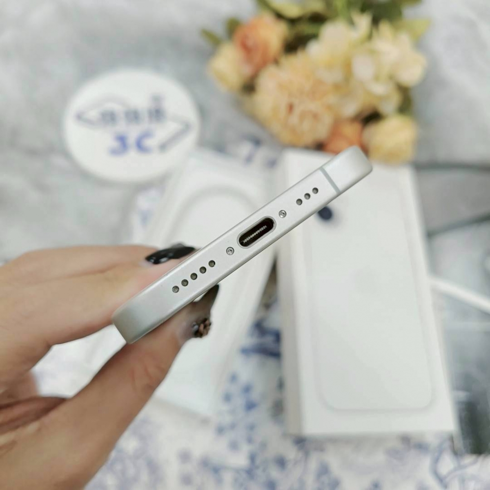 歸仁-二手iPhone16 256G 白色#95115（店保365天）