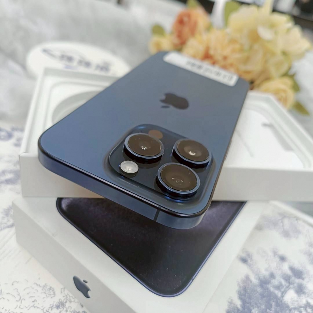 歸仁-二手iPhone15 pro 256G 藍色#02418(店保365天)