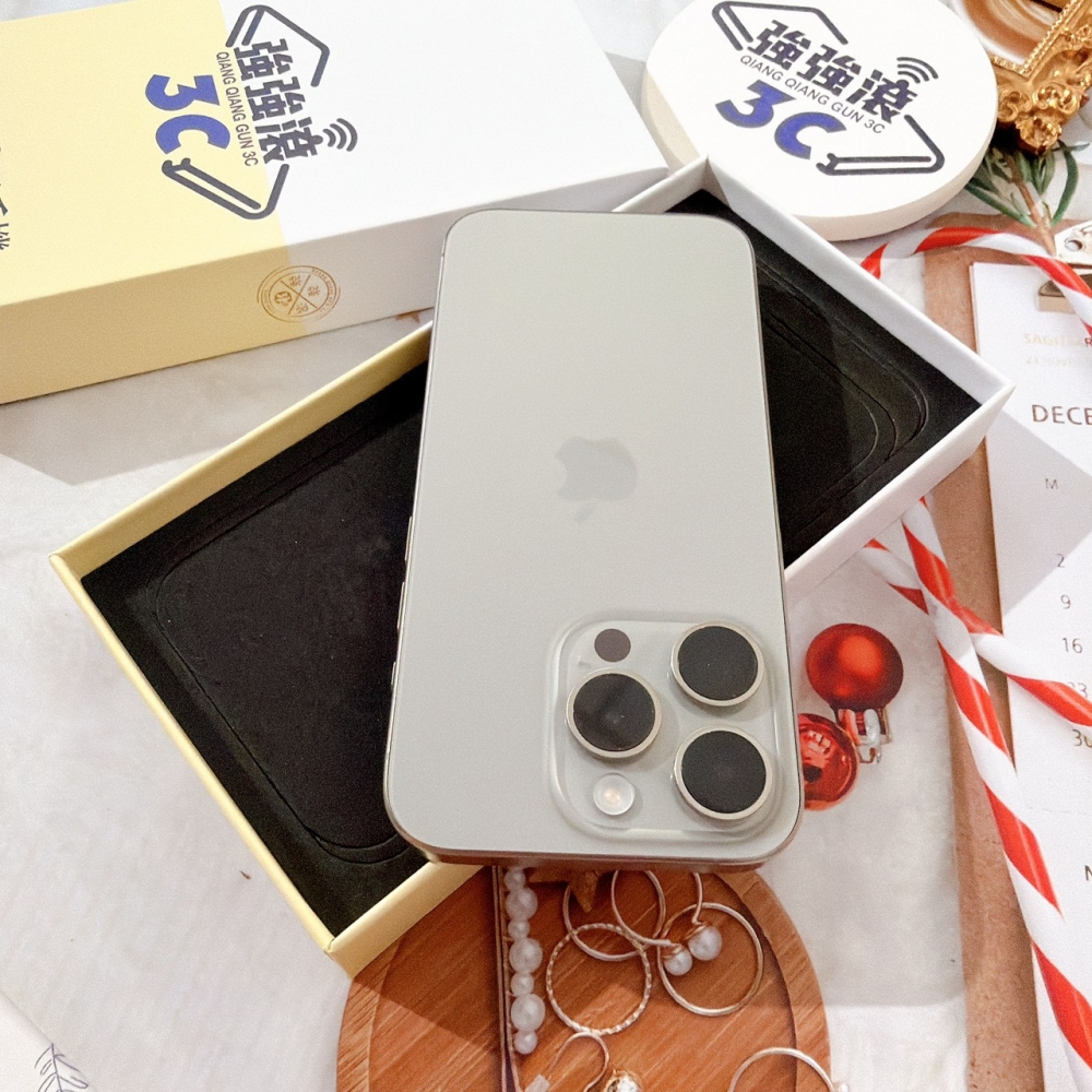 善化-二手 iPhone15 Pro 256G 原色 港版 #43256(店家保固365天)